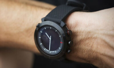 Cogito Classic smartwatch header
