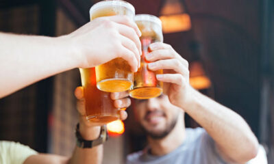 Drinks beer boys men